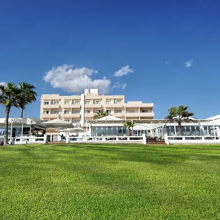 Piere Anne Ayia Napa
