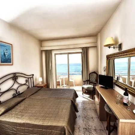 Piere Anne Hotel Ajia Napa
